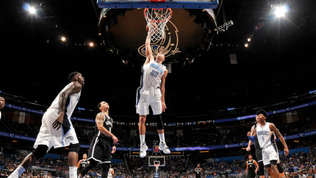 aaron-gordon-magic-nets-dunk-video.jpg